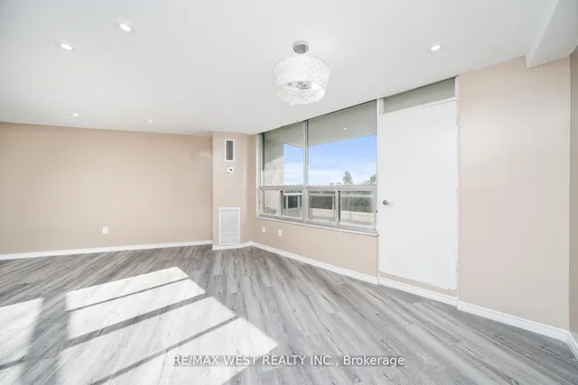 Additional image 13 of 5 Shady Gfwy Unit 614