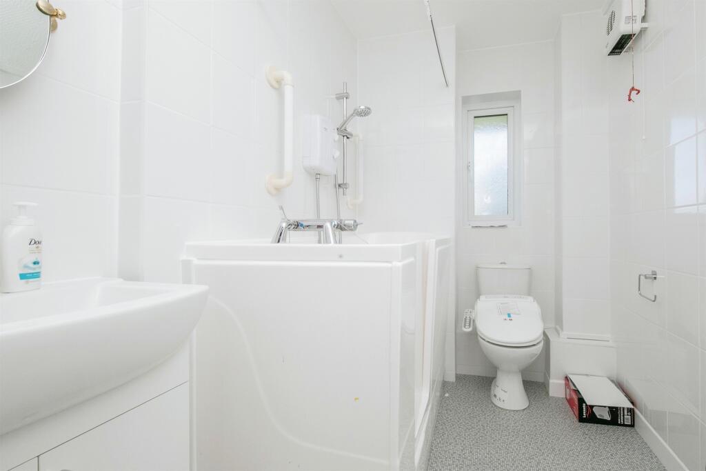 Additional image 13 of Swan Court, Mistley, Manningtree