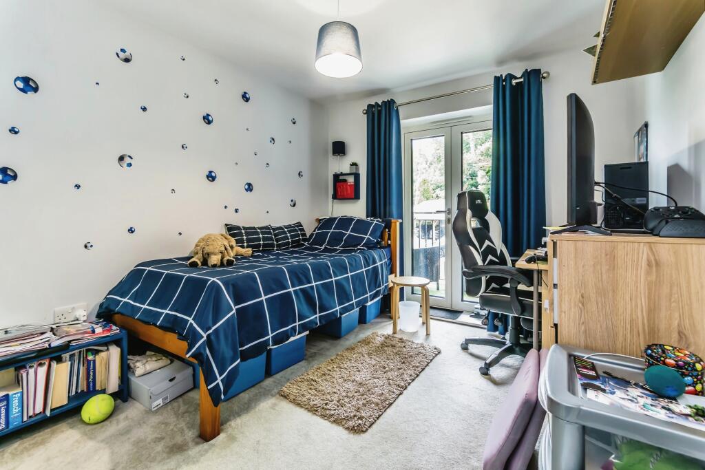 Additional image 8 of Godstone Road, Caterham, Surrey, CR3