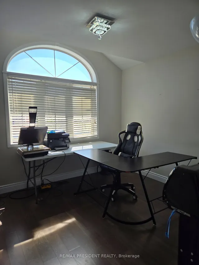 Additional image 8 of 67 Maple Valley St