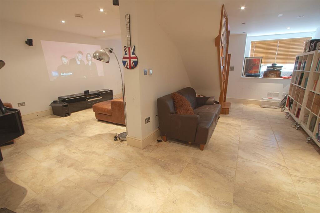 Additional image 9 of Crown Road, Billericay