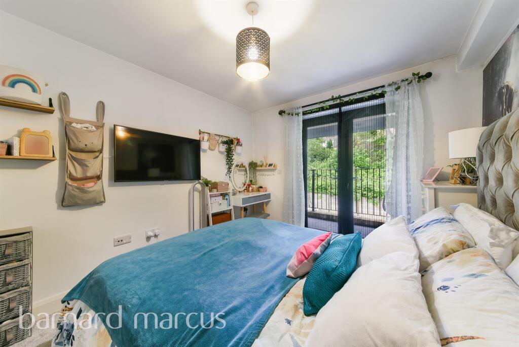 Additional image 5 of Brighton Road, COULSDON