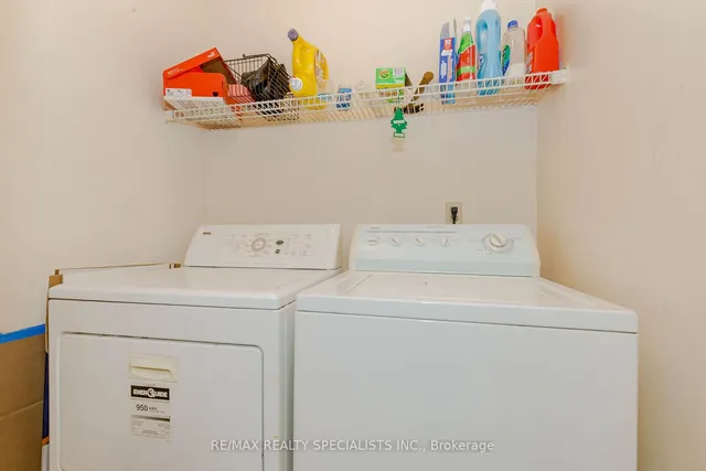 Additional image 30 of 1 Four Winds Dr Unit 106
