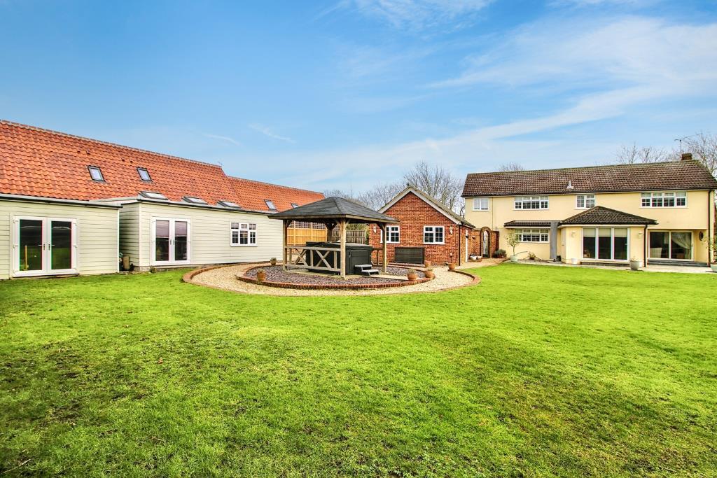 Additional image 3 of Park Lane, Ramsden Heath, Billericay