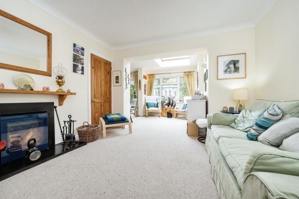 Additional image 17 of Epping Road, Roydon, Harlow