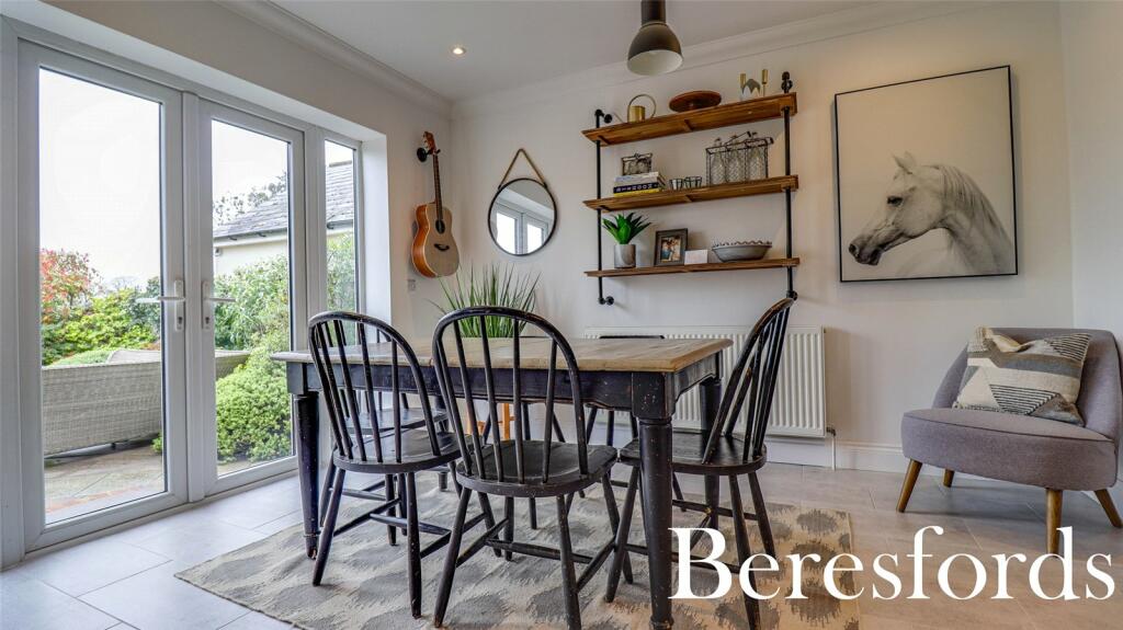 Additional image 14 of Coxtie Green Road, Pilgrims Hatch, CM14