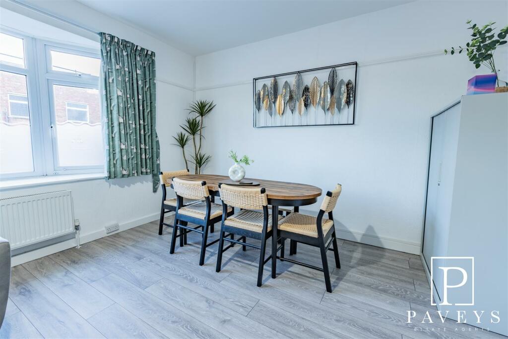 Additional image 15 of High Street, Walton On The Naze