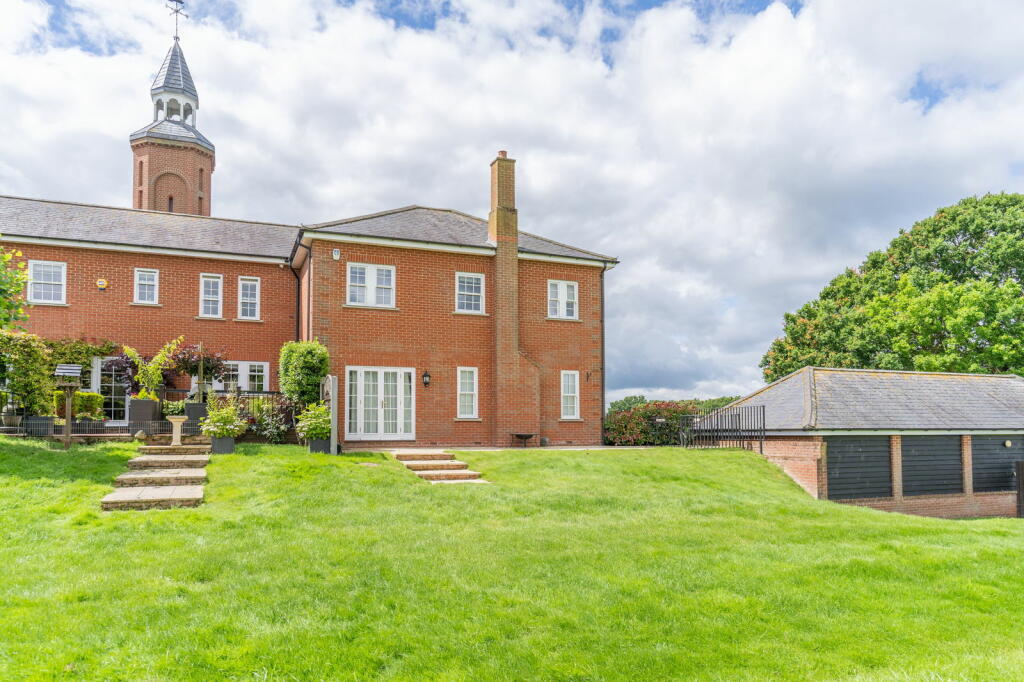 Additional image 27 of Broad Mead, South Hanningfield, Chelmsford, CM3 8GX