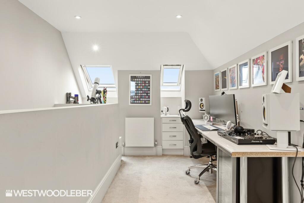 Additional image 38 of Epping Green, Epping