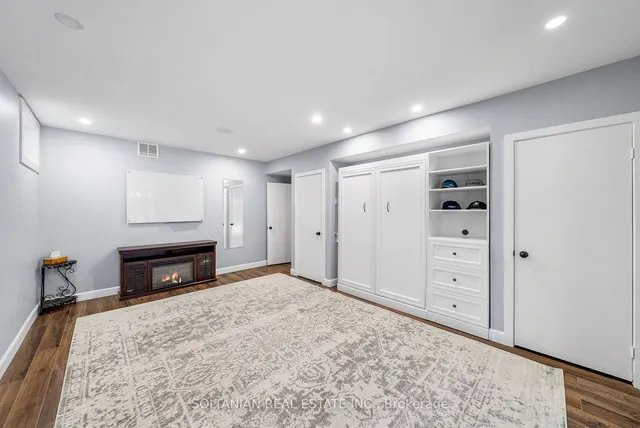 Additional image 15 of 12 Marisa Crt