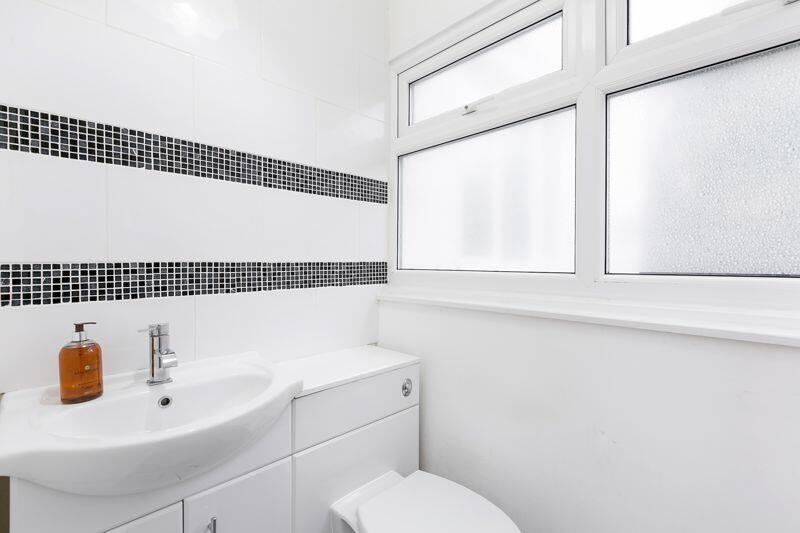 Additional image 11 of Kingsdown Avenue, South Croydon