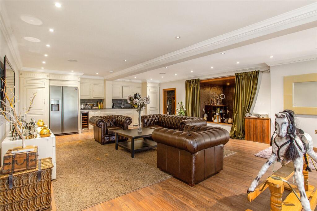 Additional image 9 of Abridge Road, Theydon Bois, Epping, Essex, CM16