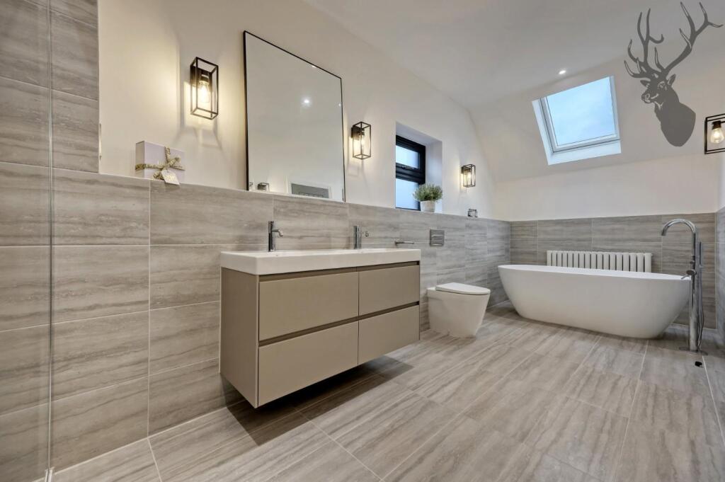 Additional image 27 of Lessington Barn, Theydon Mount