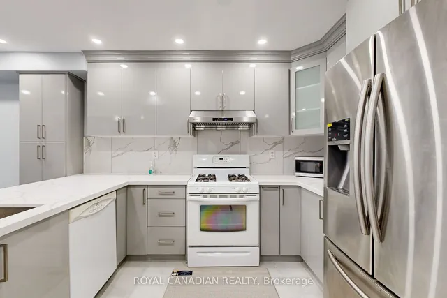 Additional image 9 of 11 Revelstoke Pl