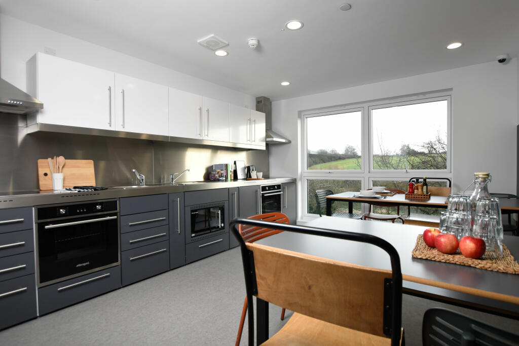 Additional image 5 of Avon Way House Standard Studio Apartment