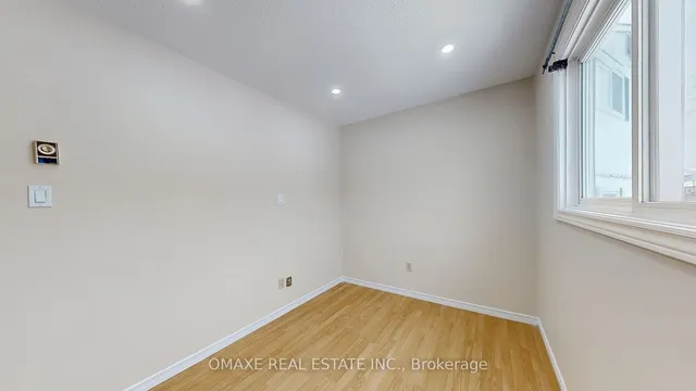 Additional image 26 of 14 Huntington Crt