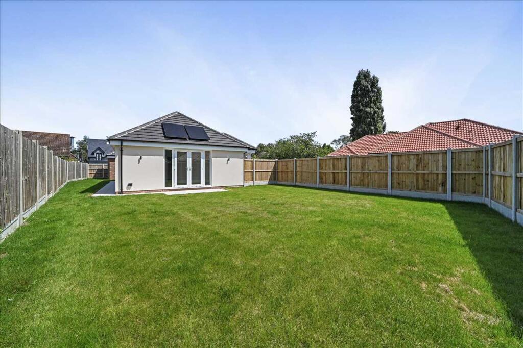 Additional image 14 of Luxury Bungalow Weavers Close, Brightlingsea
