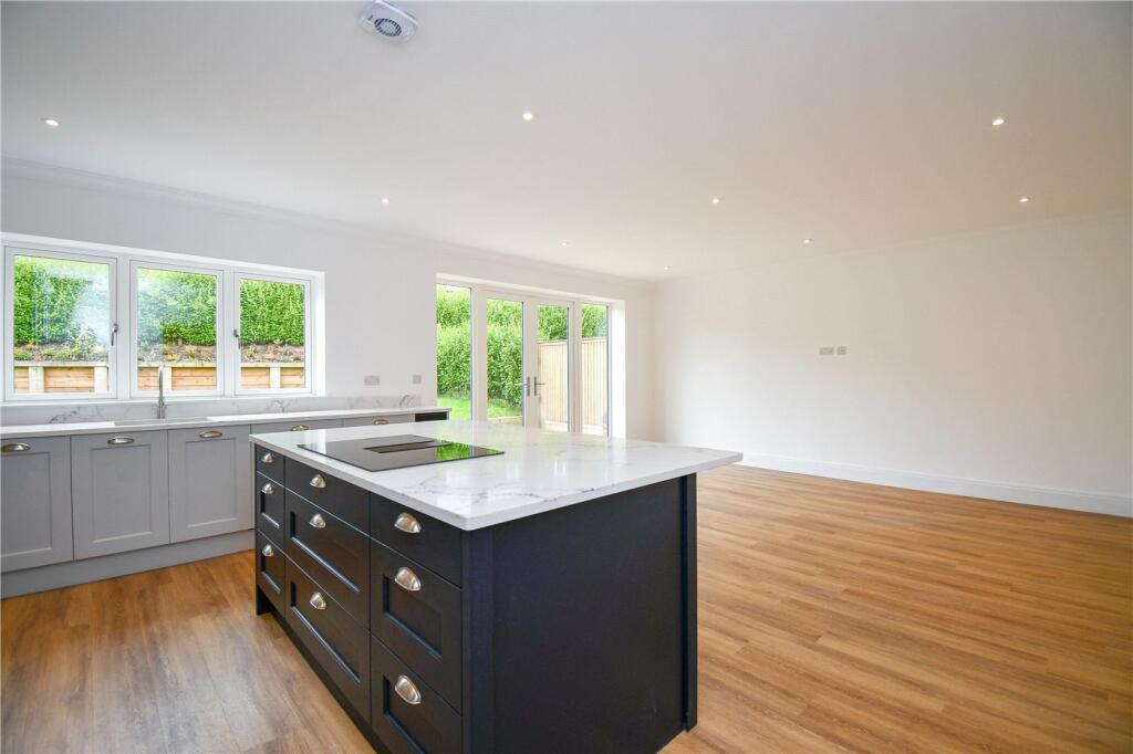 Additional image 7 of Burton Manor Gardens, The Village, Burton