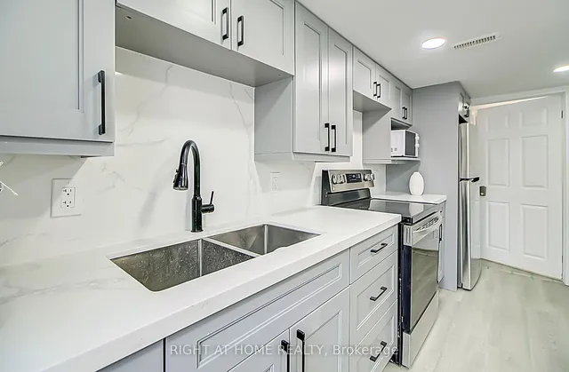 Additional image 33 of 1228 Victoria Park Ave