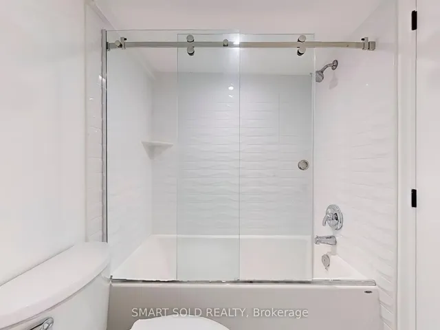 Additional image 26 of 1448 Bloor St