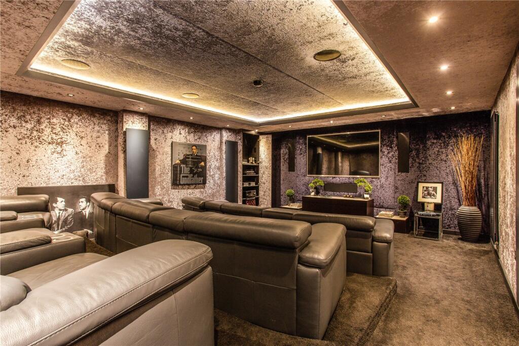 Additional image 13 of Abridge Road, Theydon Bois, Epping, Essex, CM16