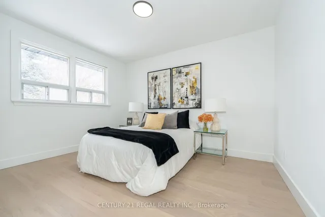 Additional image 19 of 65 Mooregate Ave