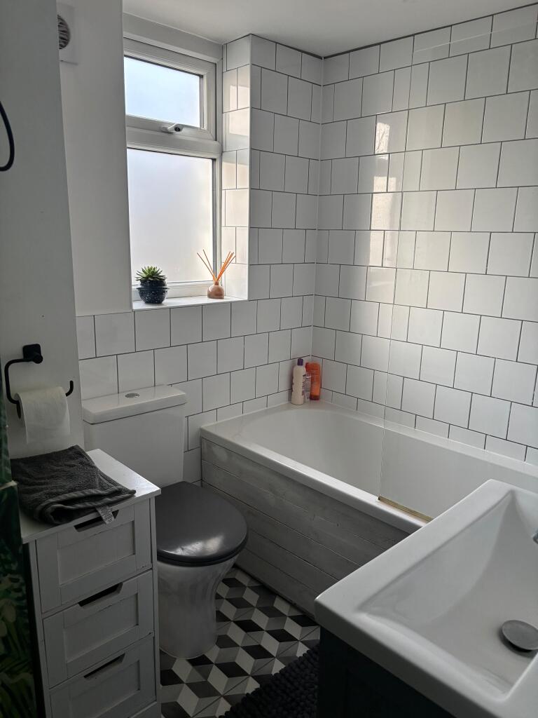 Additional image 9 of The Cross, , Wivenhoe