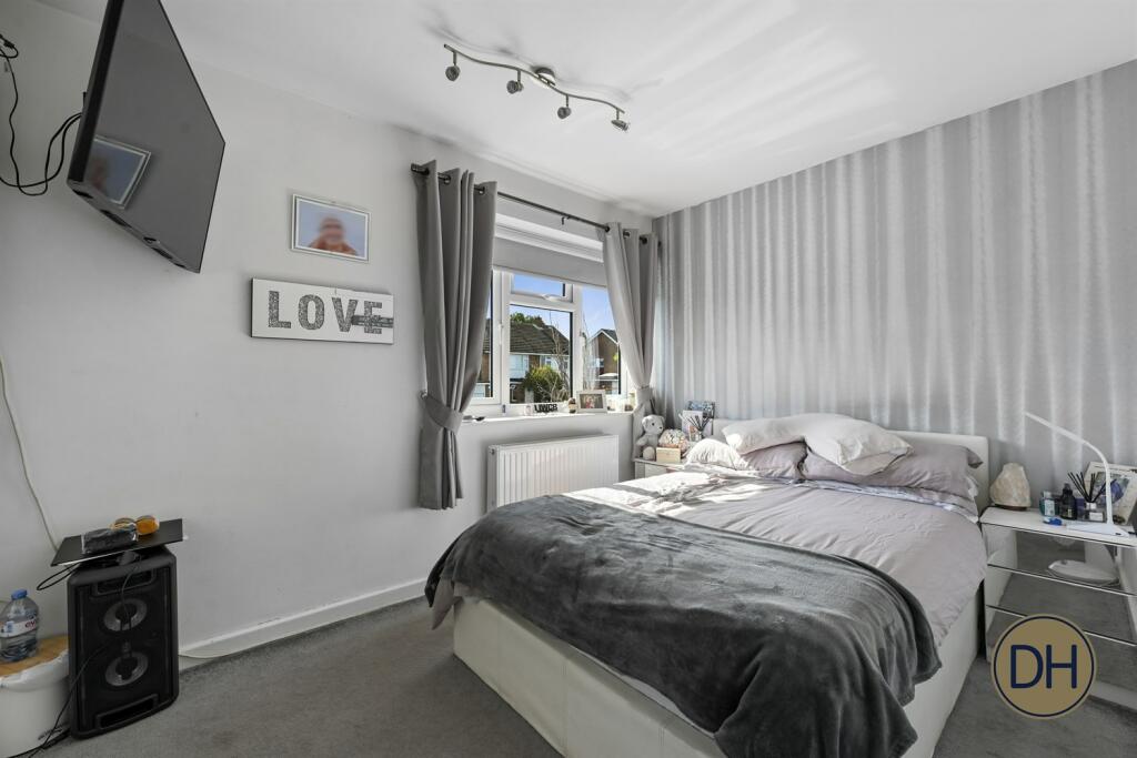 Additional image 13 of Longfields, Chipping Ongar, Essex CM5