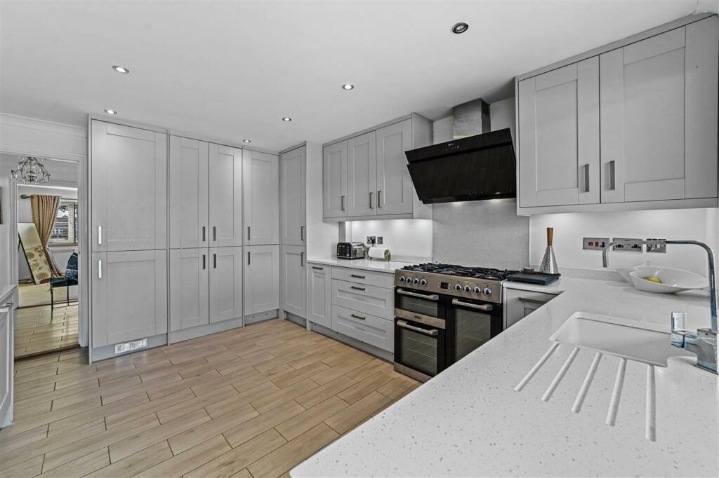 Additional image 6 of Equestrian Property, Frinton on Sea, CO13