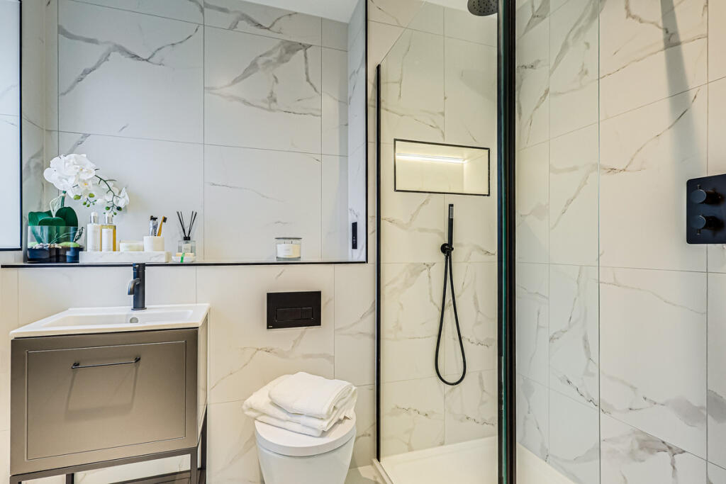 Additional image 20 of Tottenhoe North Drive, Brentwood, CM13