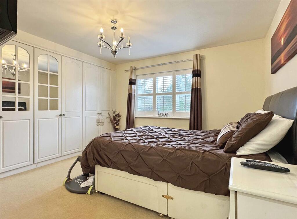 Additional image 16 of Pintail Crescent, Great Notley, Braintree