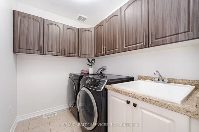 Additional image 18 of 7 Swanton Rd