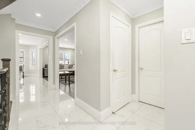 Additional image 7 of 2 Giza Cres