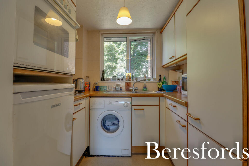 Additional image 5 of Bradwell Green, Hutton, CM13