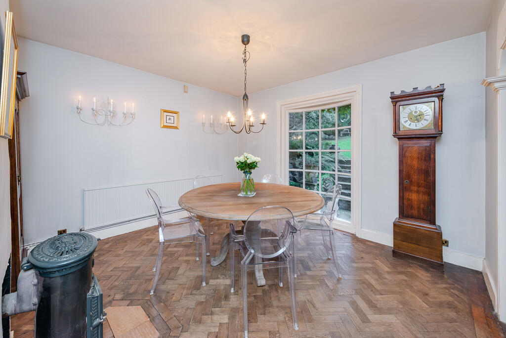 Additional image 5 of Coulson,Surrey