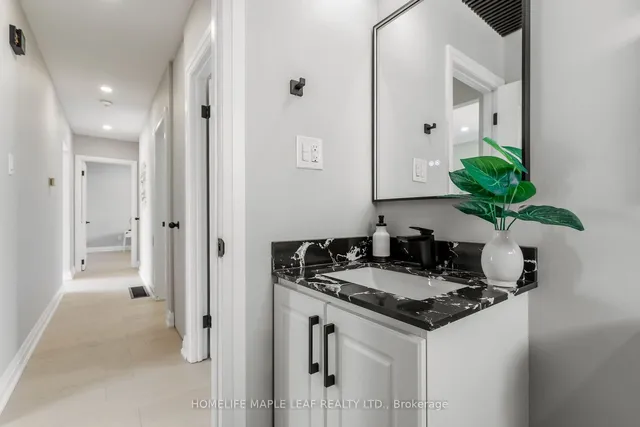 Additional image 31 of 8 Welbeck Dr