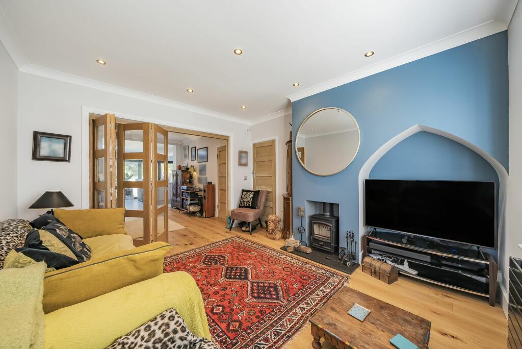 Additional image 16 of The Netherlands, Coulsdon, CR5