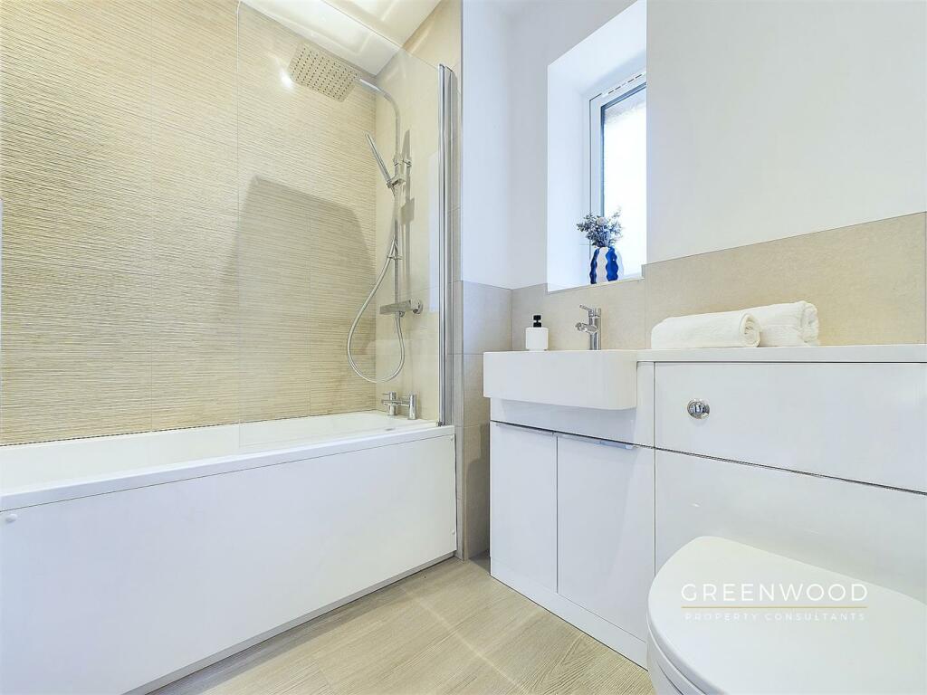 Additional image 24 of Roman Close, Braintree Road, Gosfield, Essex