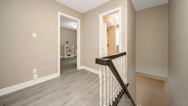 Additional image 20 of 197 Baronwood Crt