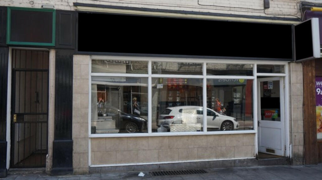 Additional image 7 of LATE LICENCE KEBAB, CHICKEN & PIZZA SHOP, ESSEX