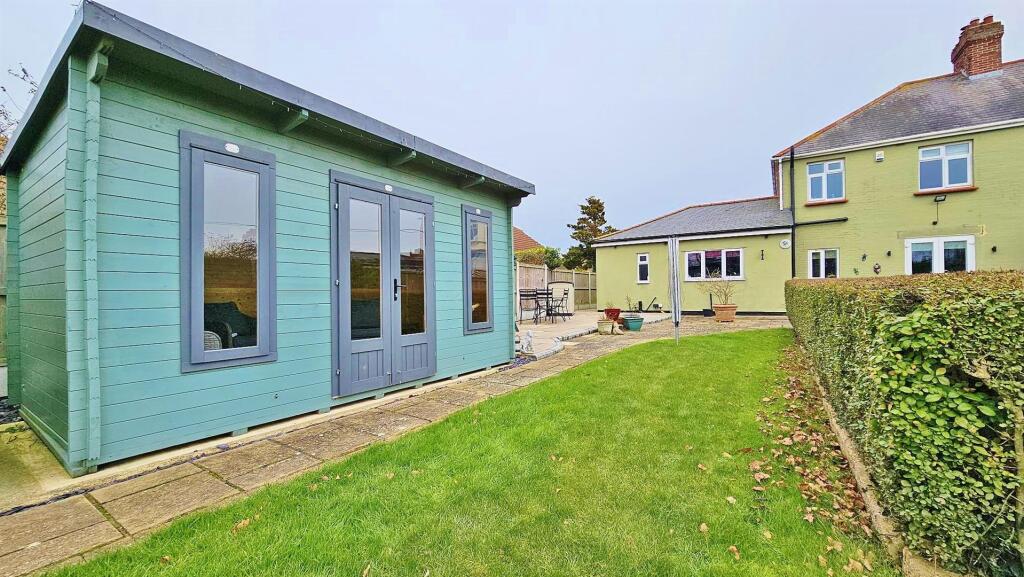 Additional image 24 of Kirby Road, Great Holland