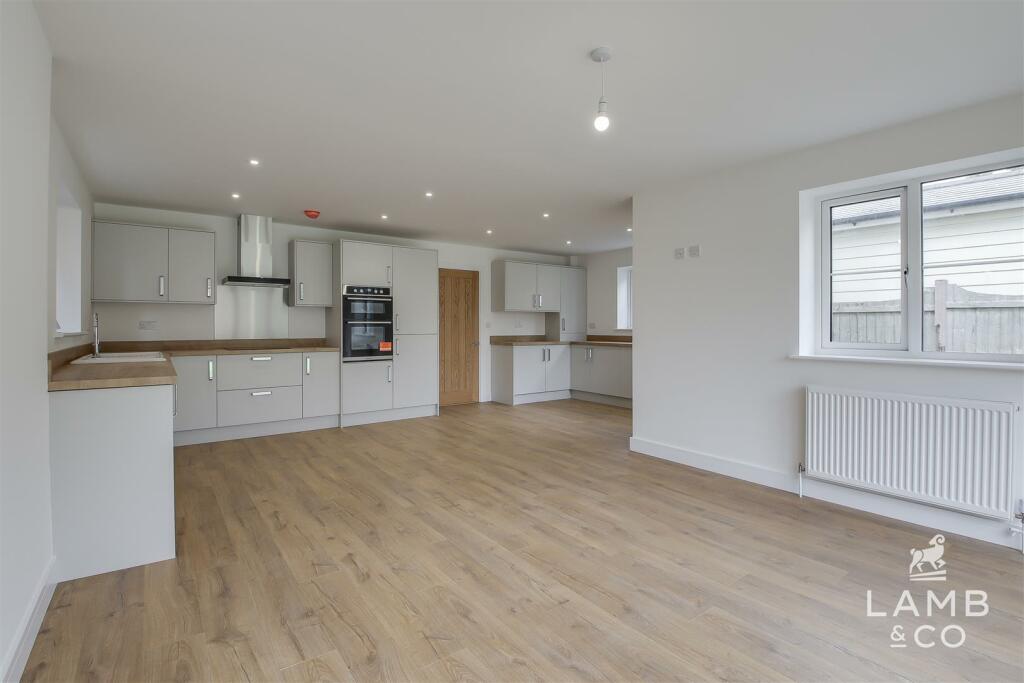 Additional image 11 of Colchester Road, Thorpe-Le-Soken