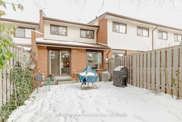 Additional image 23 of 4 Collins Cres