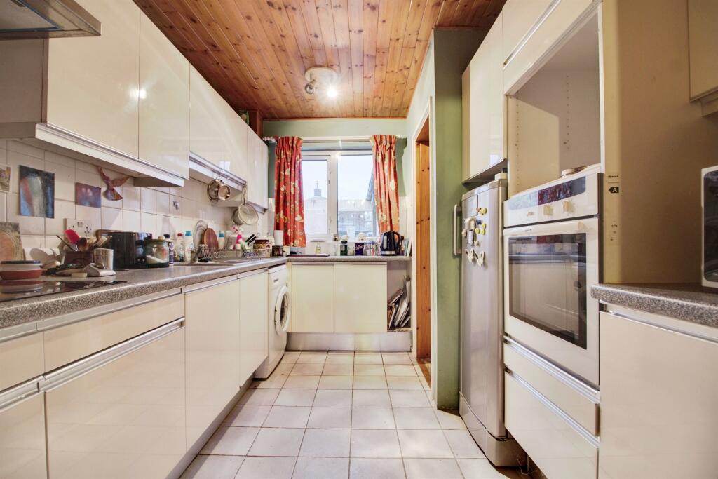 Additional image 6 of Old Orchard, Harlow