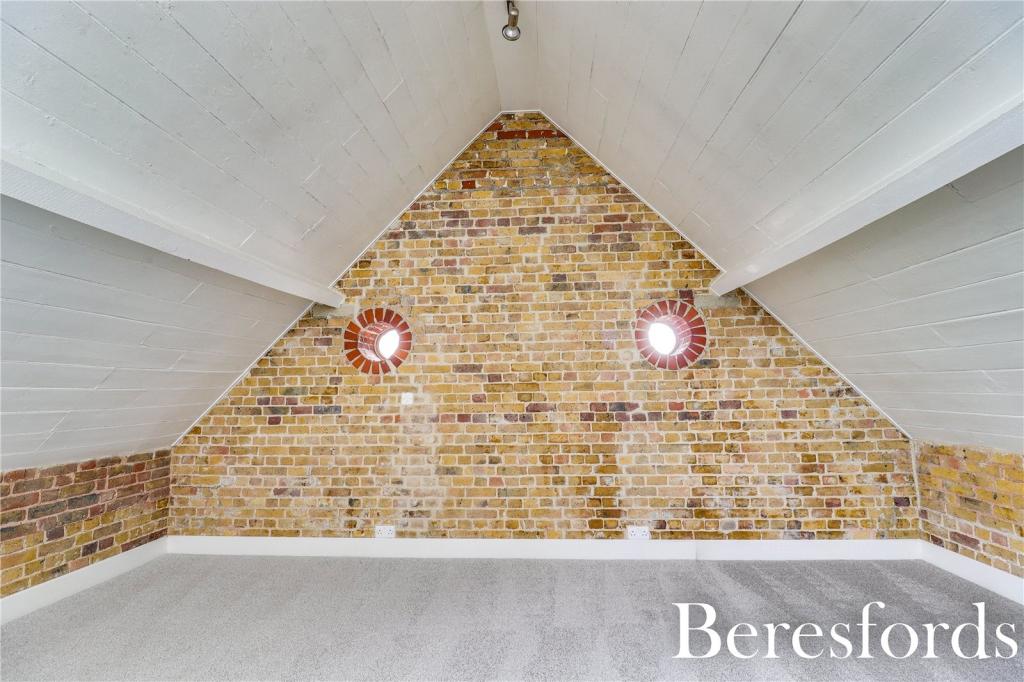 Additional image 16 of Myers Court, The Galleries, CM14