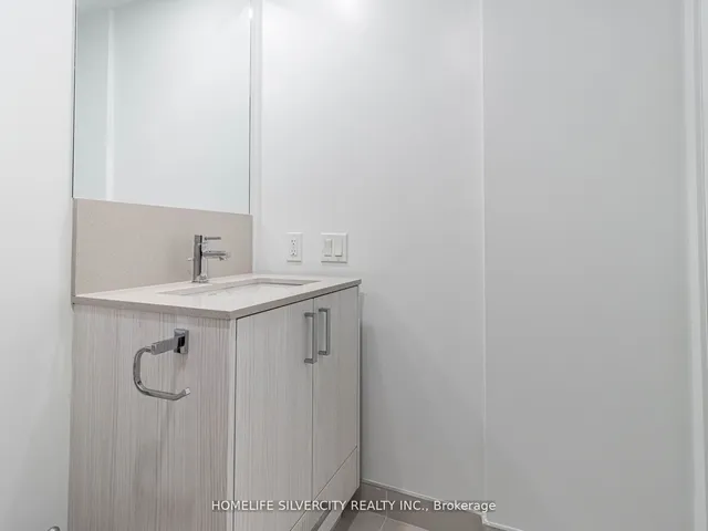 Additional image 37 of 117 Ford St Unit 107