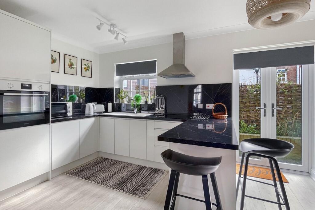 Additional image 3 of Oakleigh Court, Wivenhoe, Colchester, CO7