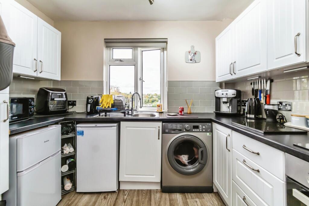 Additional image 5 of Abbotts Walk, Caterham, Surrey, CR3