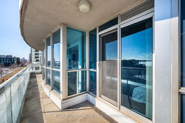 Additional image 37 of 218 Queens Quay Unit 406