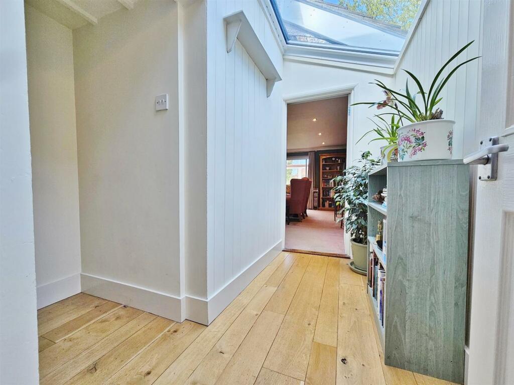 Additional image 13 of High Street, Thorpe-Le-Soken